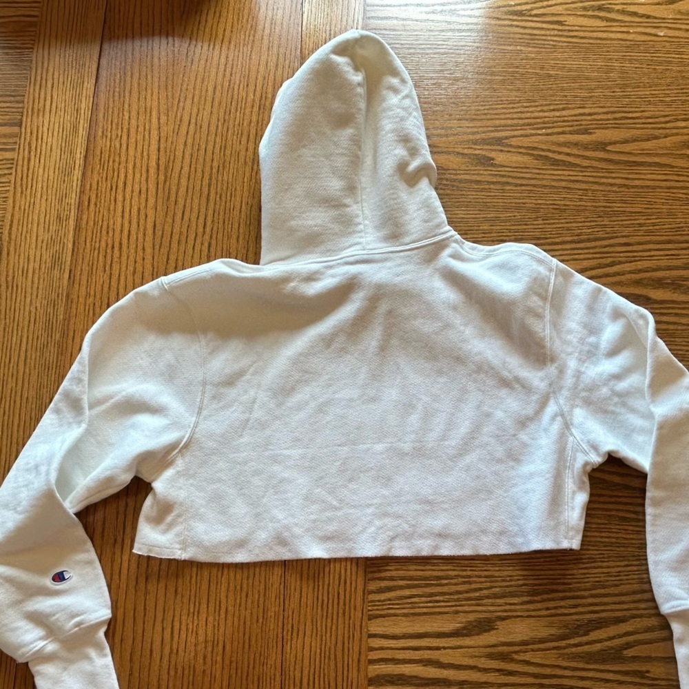 Champion White Pullover Oversized Cropped Hoodie with Multicolor Logo Size M - Picture 10 of 10